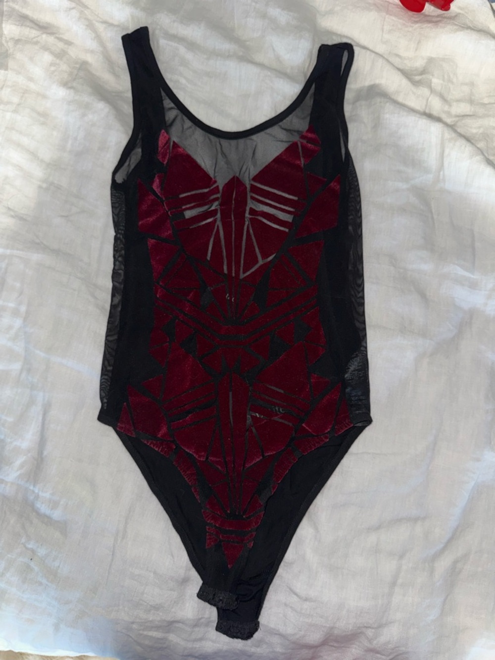 ASOS PETITE Velvet Geometric Mesh Bodysuit in Wine Red & Black - Picture 2 of 7